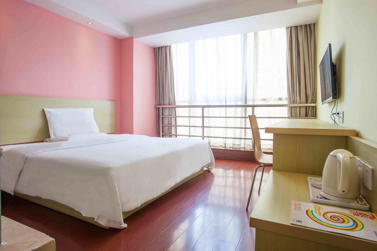 7Days Inn West Liaoyang Road Carrefour Qingdao Exterior foto
